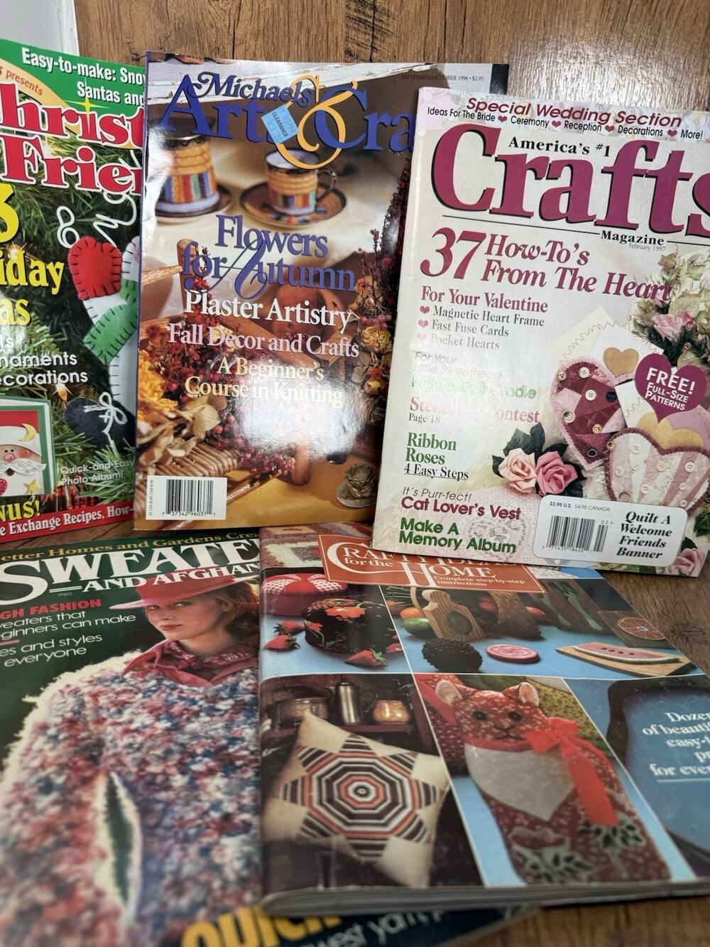 Craft Magazines/ Books Lot Of 5 Sweaters Christmas